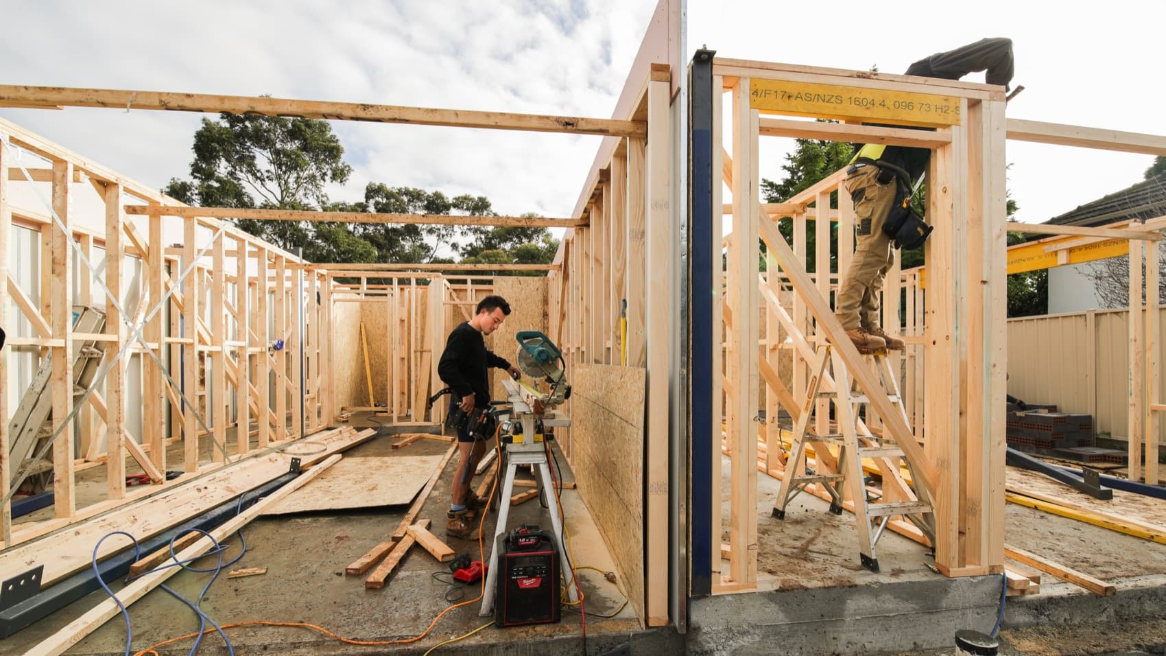 Synergy build, framing